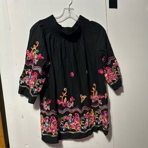 Black Floral Multicolor Embroidered Boho Earthy Blouse Large